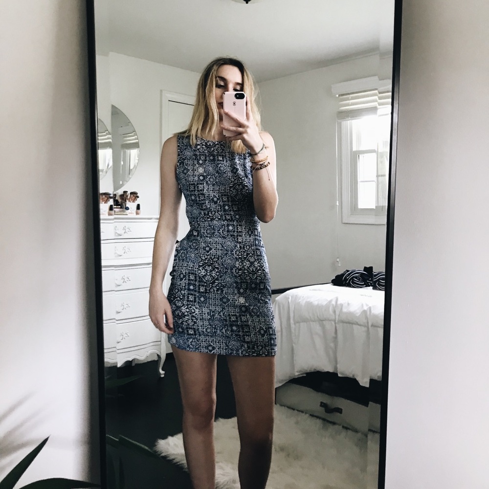 Blue patterned mini dress